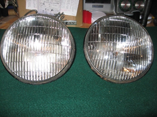 1953-E55 Pair steel back Guide sealed beam NOS?