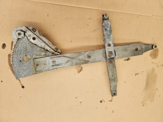 1963-1967 C2 Coupe Manual Window Regulator Left