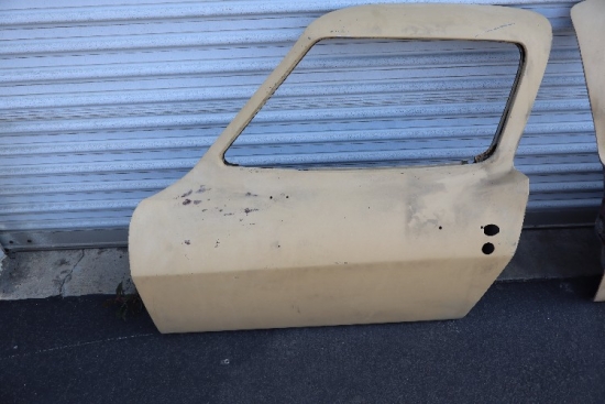 64 CORVETTE ONLY COUPE DOORS LATE