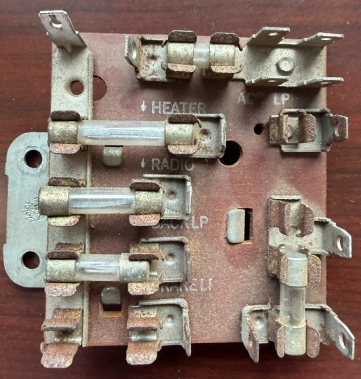 1956-57 Delco Remy Fuse Block Panel #822