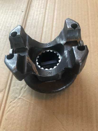 pinion flange.jpg