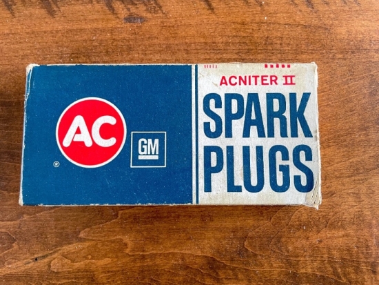 New Old Stock AC R44TS (1971)  