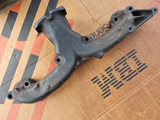 1963 Corvette 300 340 HP LH 2 1/2 Inch Ex Manifold